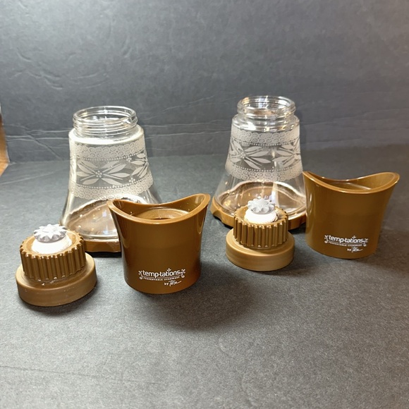 Temp-tations Old World Salt and Pepper Grinders - Picture 3 of 5